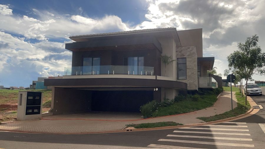 Casa em condomínio à venda  no Residencial Guestier - Piratininga, SP. Imóveis