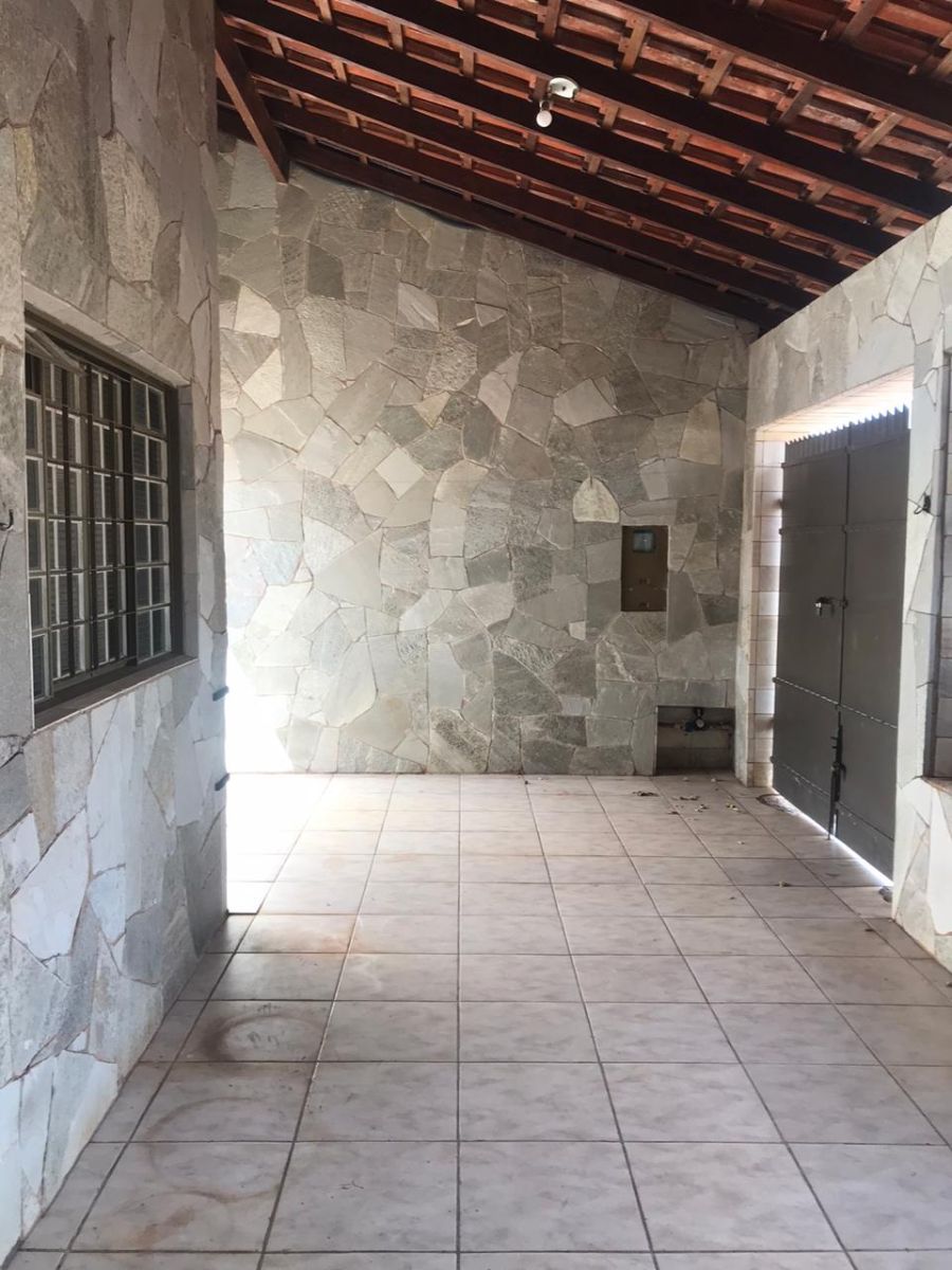 Casa para alugar  no Jardim Solange - Bauru, SP. Imóveis