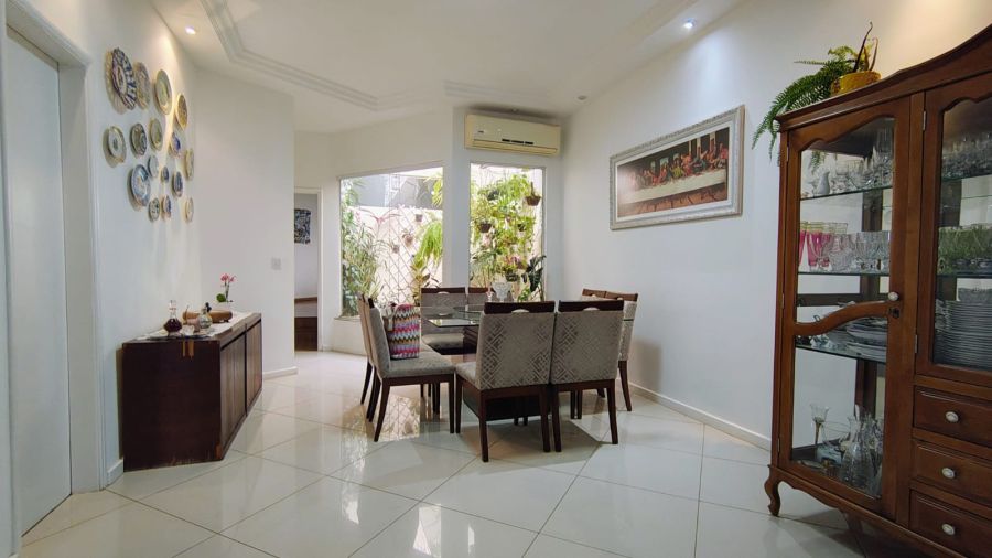 Casa à venda, 550 m² por R$ 770.000,00 Casa à venda, 550 m² por R$ 770.000,00