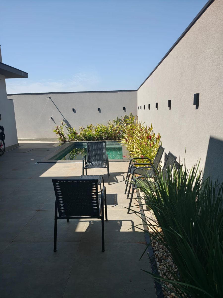 Casa em condomínio à venda  no Residencial Guestier - Piratininga, SP. Imóveis