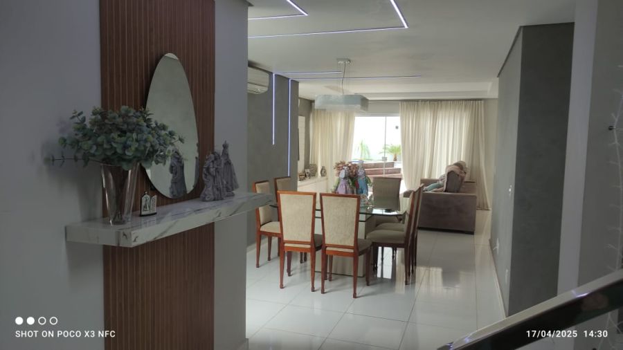 Casa em condomínio à venda, 325 m² por R$ 1.500.000,00 Casa em condomínio à venda, 325 m² por R$ 1.500.000,00