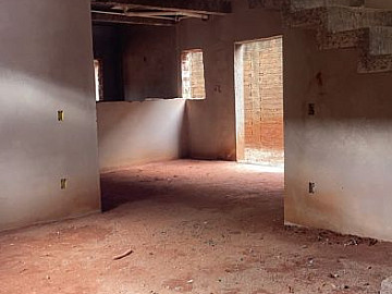 Sobrado - Venda - Jardim Márcia I - Agudos - SP